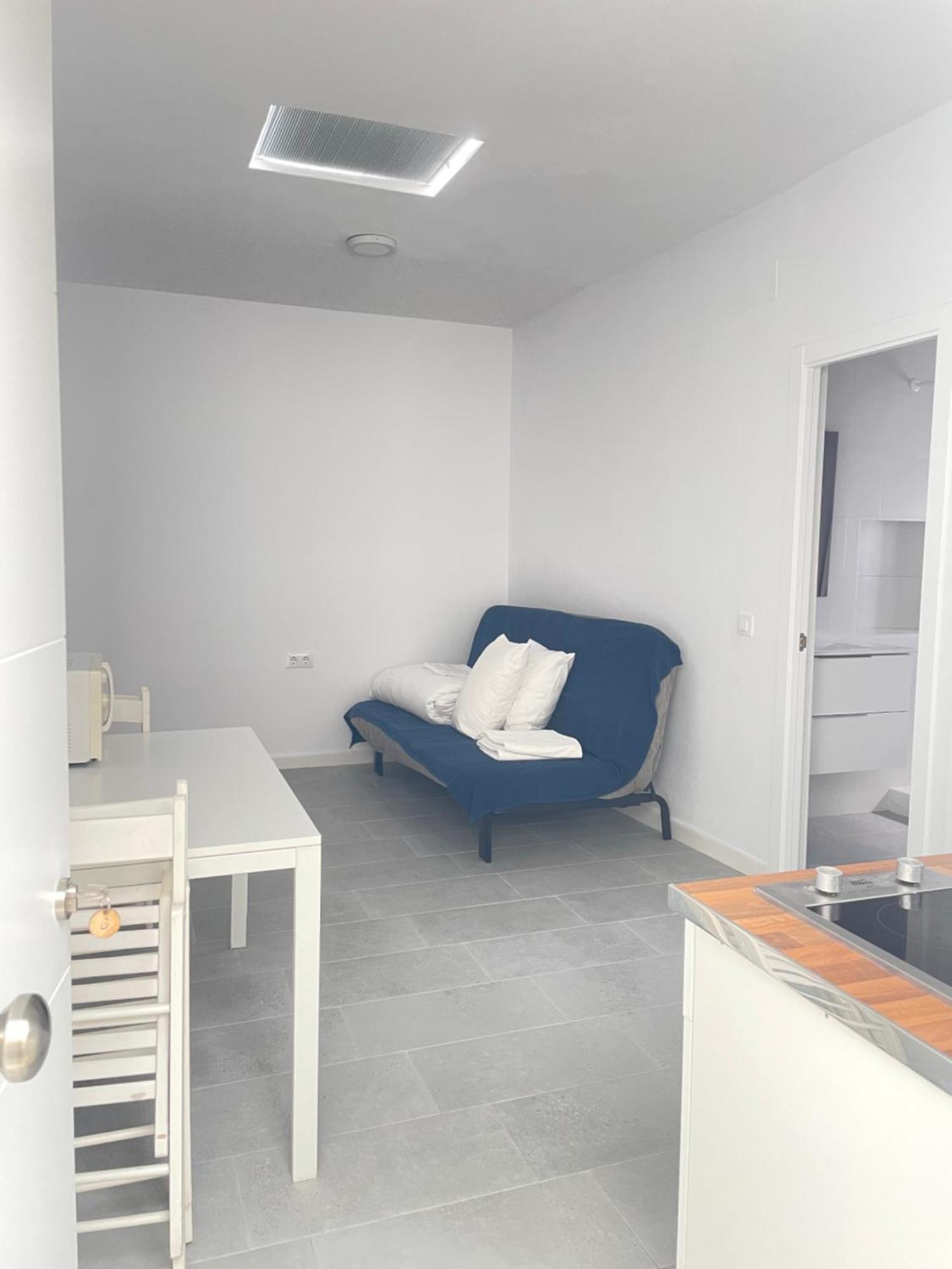 Ch II Apartments Zona De Ocio Nocturno كونيل ذي لا فرونتيرا المظهر الخارجي الصورة